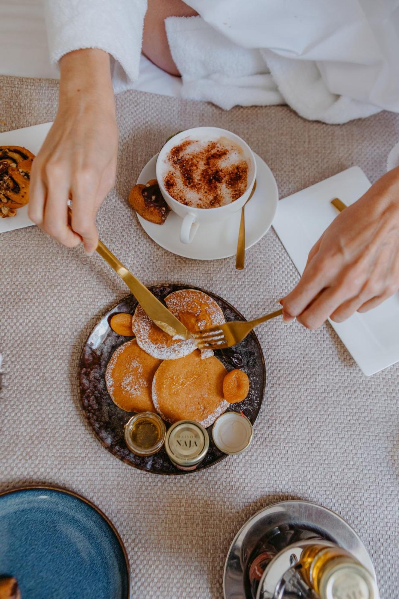 Dupond-smith 5* Paris