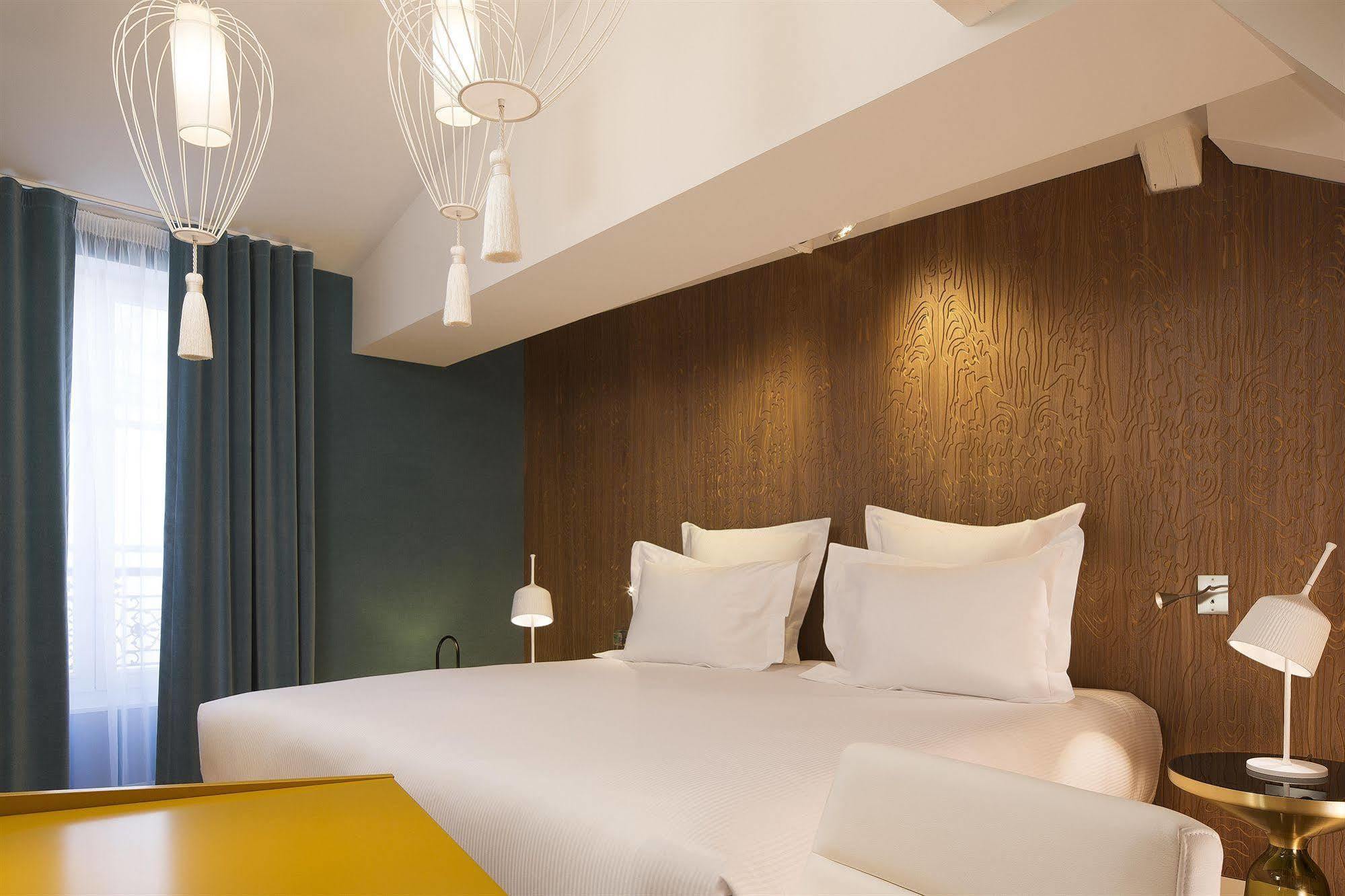 Dupond-smith 5* Parigi